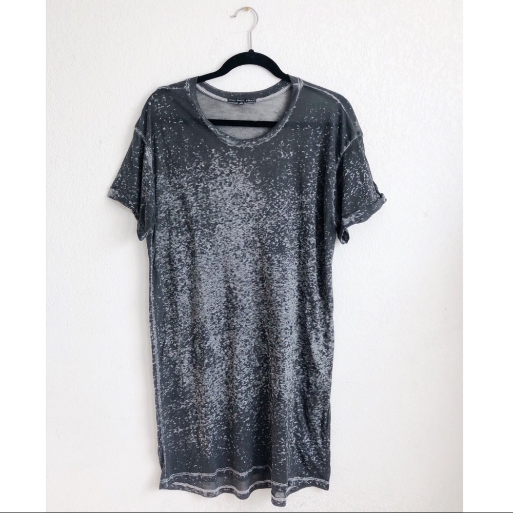 ⚡️SALE⚡️UO Truly Madly Deeply T Shirt Dress